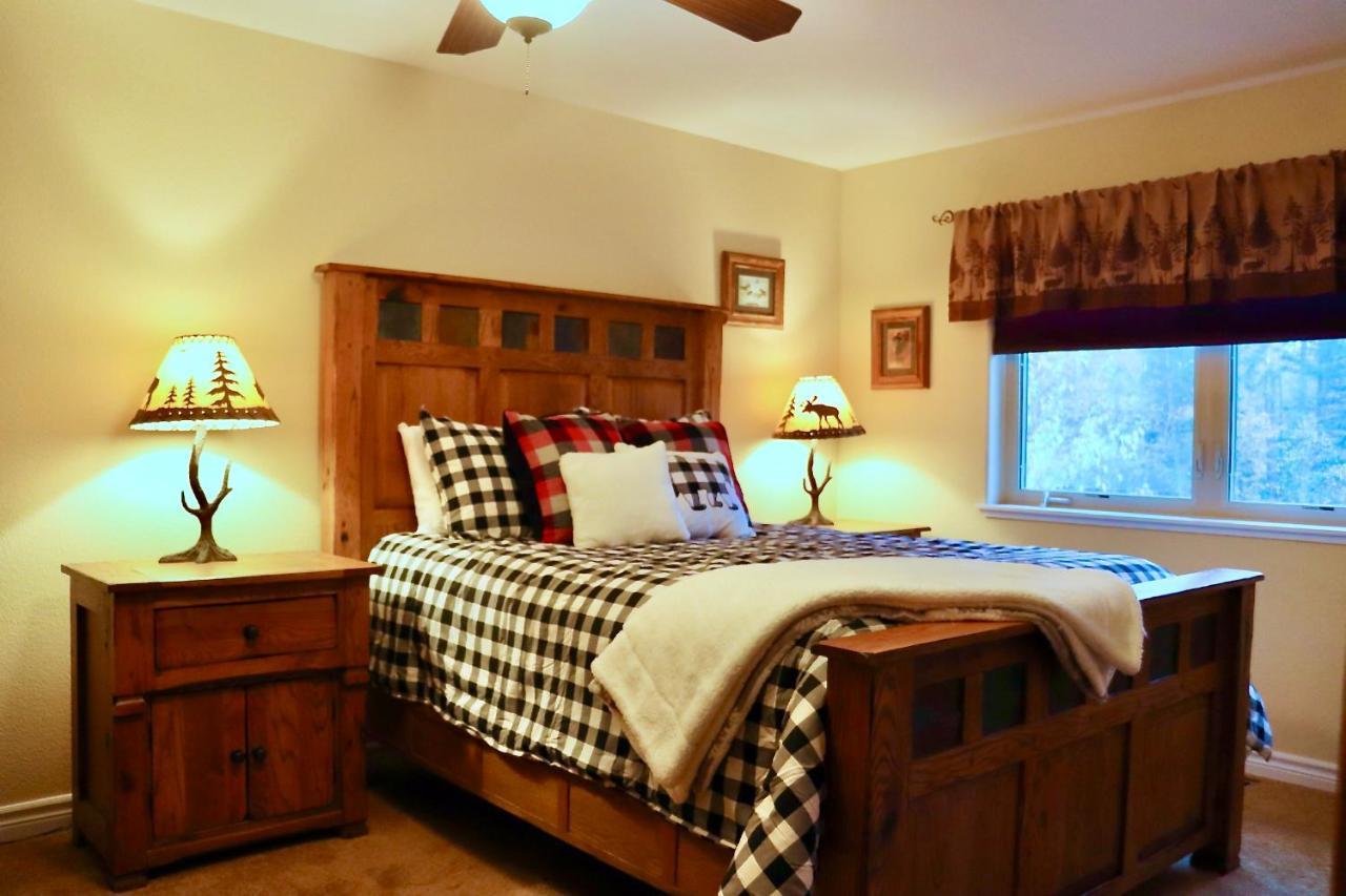 Glacier National Park Getaway - Oakmont Retreat Columbia Falls Eksteriør bilde